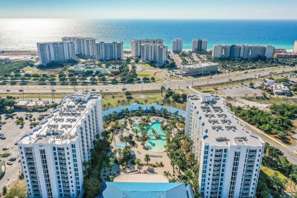 Beautiful Junior Near The Beach Palms Resort In 德斯廷 外观 照片